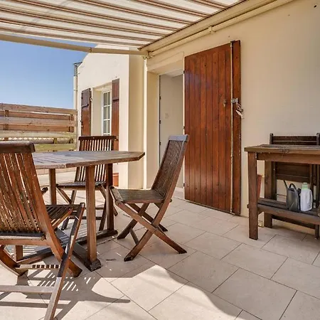 Charmante Maison De - Proche Gare - Plages - Avec Terrasse *